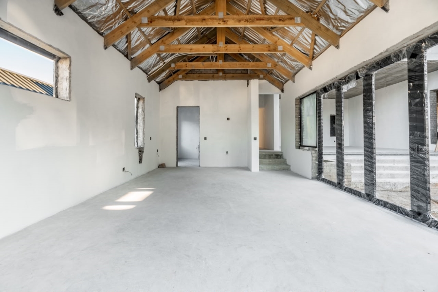4 Bedroom Property for Sale in Victorskloof Western Cape